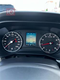 MG 5 Plus